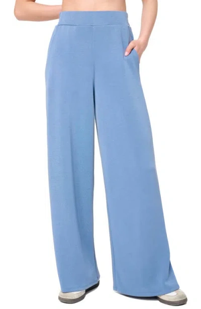 Gibsonlook Luxe Everywhere Pants In Blue