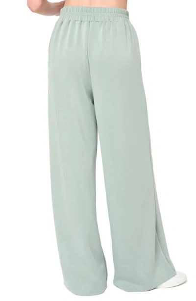 Gibsonlook Luxe Everywhere Pants In Green