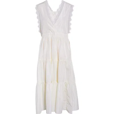 Melloday Lace Detail Tiered Dress In White