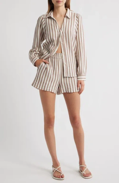 Rails Lo Stripe Shirt In Neutral