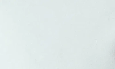 Endless Rose Asymmetric Bubble Hem Top In White