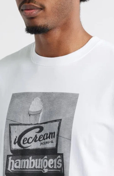 Icecream Dive Graphic T-shirt In White