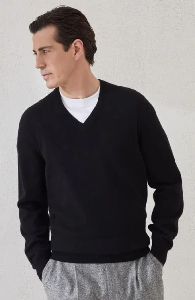 Brunello Cucinelli Cashmere And Silk Lightweight Sweater In Blue