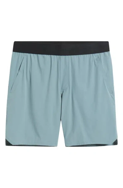 Ten Thousand Interval Unlined 5-inch Training Shorts In Blue