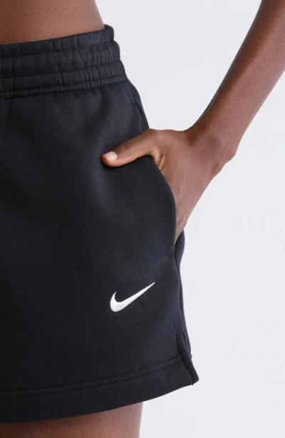 Nike Sportswear Phoenix Fleece Mid-rise 4-inch Shorts In Black
