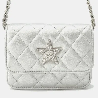 Pre-owned Chanel Matelasse Star Motif Chain Card Case Silver Lambskin