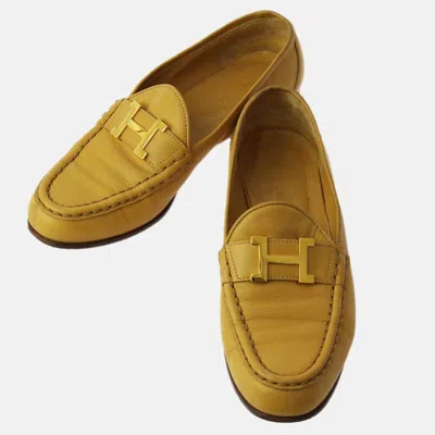 Pre-owned Hermes Beige Constance Loafers Shoes In Sand