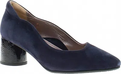 Bella Comforto Women's Evelyn Pump In Ink