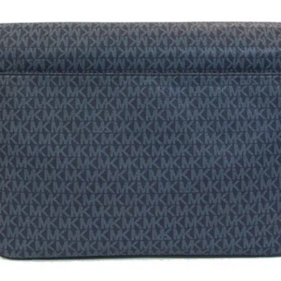 Pre-owned Michael Kors Navy Pvc Leather Shoulder Bag ()