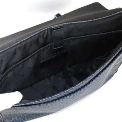 Pre-owned Michael Kors Navy Pvc Leather Shoulder Bag ()