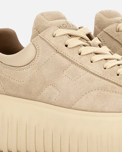 Hogan Low Top Platform Sole Sneakers In Neutral