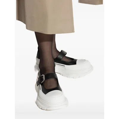 Alexander Mcqueen Leather And Rubber Lace-up Ballerinas In White