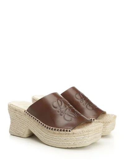 Loewe Petal Platform Espadrilles In Vegetable Tanned Calfskin Sandals Brown