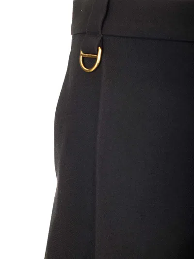 Chloé Tailored Wool Crepe Shorts Trousers Black In Black