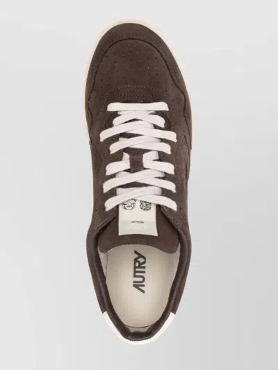 Autry Low-top Suede Sneakers With Rubber Sole And Lace-up Closure In Green
