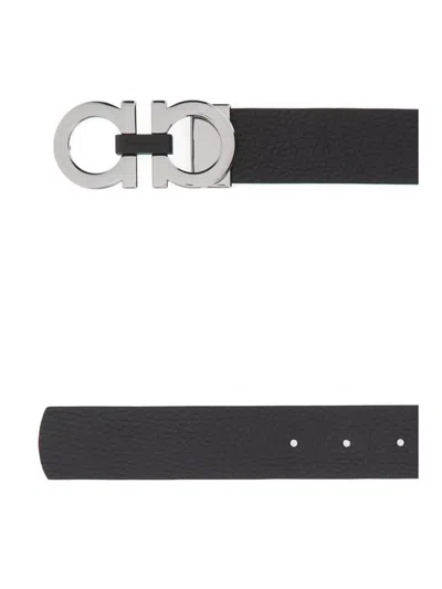 Ferragamo Textured Calf Leather Belt With Interlocking Metallic Buckle In Black