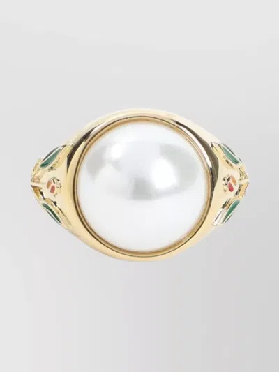 Casablanca Pearl Signet Ring Laurel Detailing In Gold