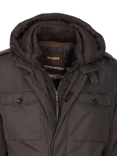 Moorer Long Sleeve Hooded Padded Jacket With Pockets In Brown