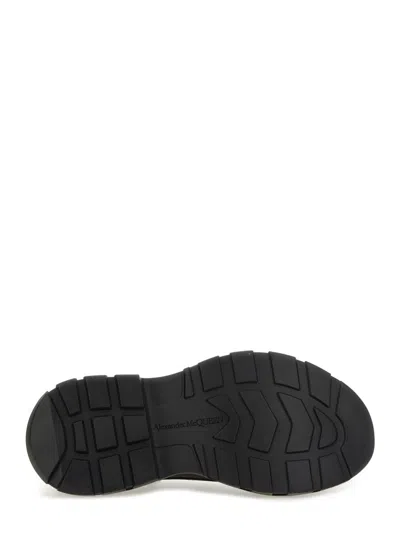 Alexander Mcqueen Tread Slick Logo Sneaker In Black