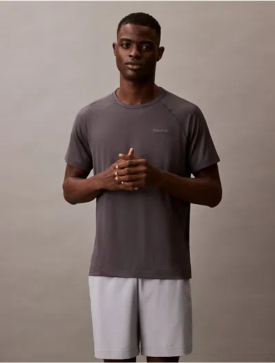 Calvin Klein Sport Calvin Klein Men's Soft Stretch Sport Crewneck Tee In Purple