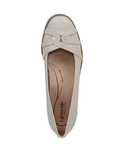 Lifestride Women's Jorie Low Wedge Ballerina Flats