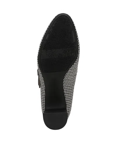 Lifestride Women's True Almond Toe Block Heel Mary Jane Pumps