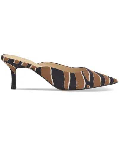 Jessica Simpson Belvaen Pointed Toe Mule