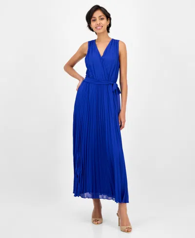 Sandra Darren Women's Sleeveless Pleated Maxi Dress In Blue