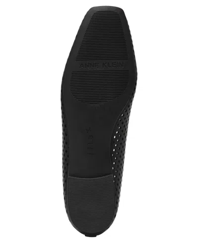 Anne Klein Women's Aspen-p Snip Toe Ballet Flats