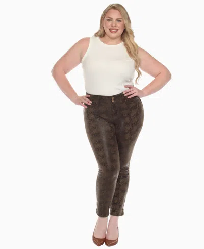 White Mark Plus Size Faux Suede Snake Print Pants In Brown