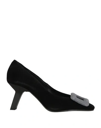 Daniele Ancarani Woman Pumps Black Size 7 Leather