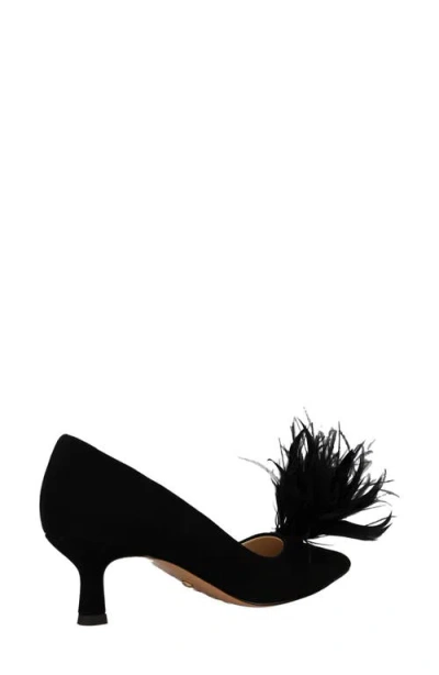 Pelle Moda Kealie Pointed Toe Pump