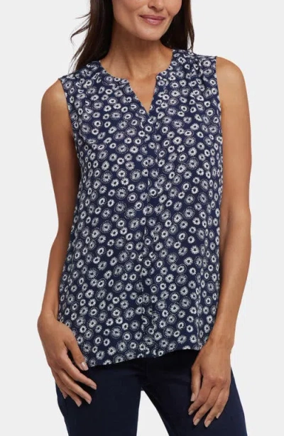 Nydj Print Pleat Back Sleeveless Split Neck Blouse In Blue