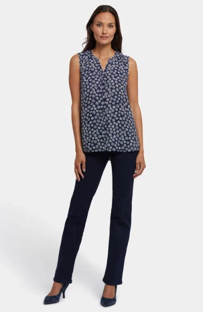 Nydj Print Pleat Back Sleeveless Split Neck Blouse In Blue