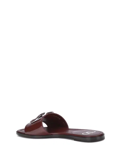 Valentino Patent Leathe Vlogo Slide Sandals In Brown