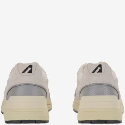 Autry 'hyperway' White Low Top Sneakers With Logo Patch On Side And Tongue In Neutral