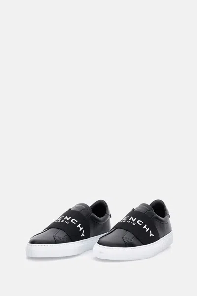 Givenchy Calfskin Leather Sneakers With Printed Logo And Contrasting Sole In Black