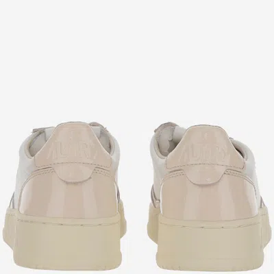 Autry Medalist Low Low-top Leather Sneakers