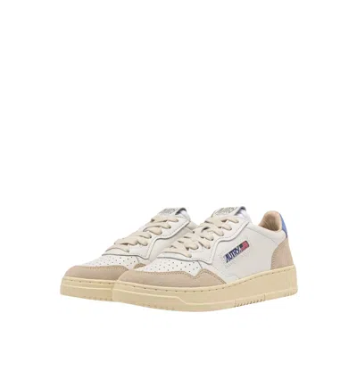 Autry Low Medalist Leather Sneakers