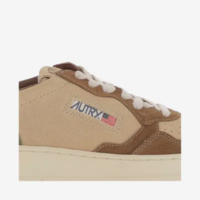 Autry Medalist Suede-panelled Lace-up Sneakers In Neutral