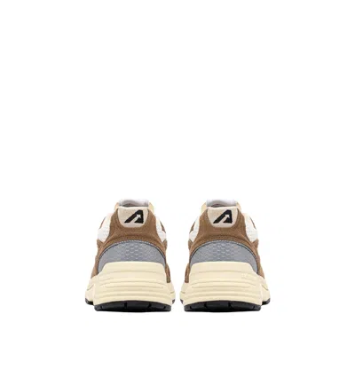 Autry Hyperway Beige Low Top Sneakers With Logo Patch On Side And Tongue In Suede And Mesh Woman In Brown