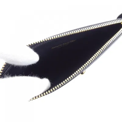 Pre-owned Alexander Mcqueen Black Clutch Bag ()