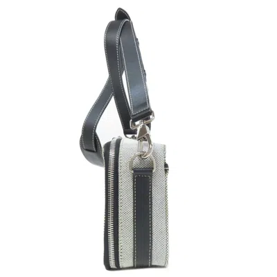 Pre-owned Burberry Black Canvas Shoulder Bag ()