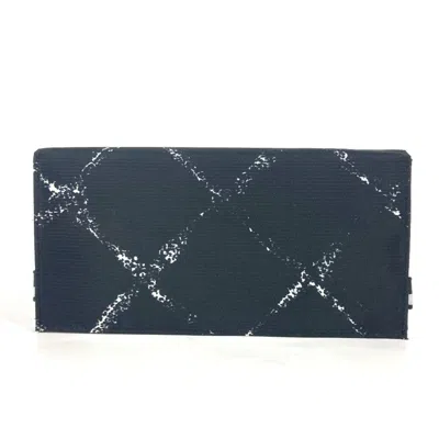 Pre-owned Chanel Black Nylon Long Wallet (bi-fold) ()