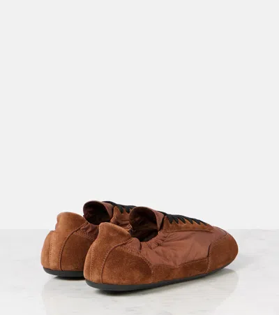 Prada Geometric Tread Lightweight Ballerina Sole In Brown