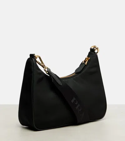 Prada Re-edition 2005 Nylon Shoulder Bag In Black