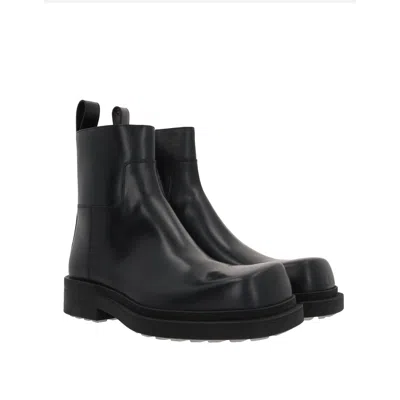 Bottega Veneta Ben Leather Ankle Boots In Black