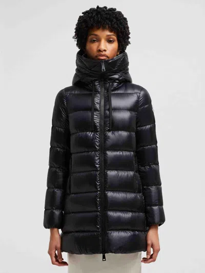 Moncler Suyen Hooded Long Down Jacket Black In Black