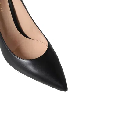 Gianvito Rossi Leather Pumps Women In Black