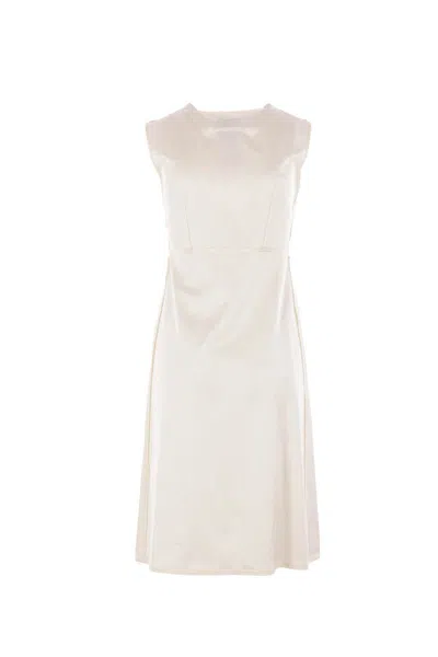 Mm6 Maison Margiela Crewneck Sleeveless Midi Dress In Neutral